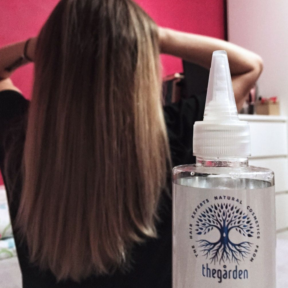 Rapuncell White Solution - tonikum k růstu vlasů a zastavení nadměrného padání pro normální typ pokožky.